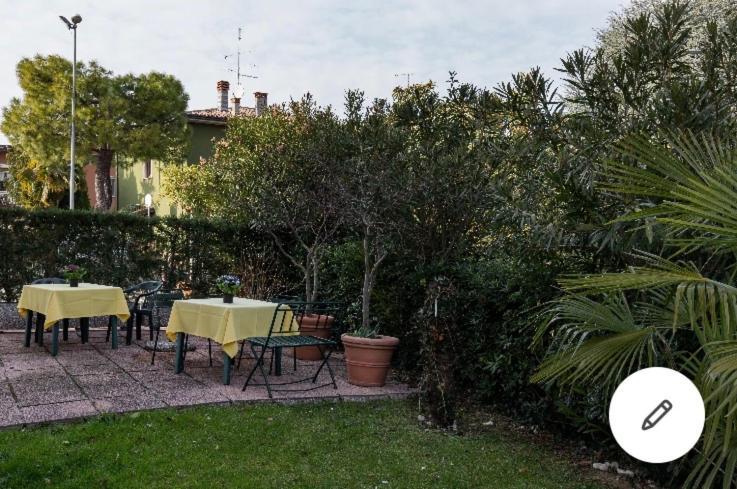 La Terrazza Hotel Peschiera del Garda Luaran gambar
