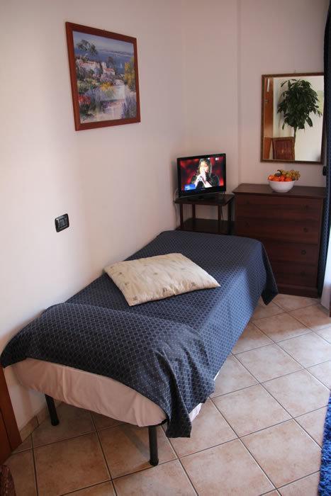 La Terrazza Hotel Peschiera del Garda Bilik gambar