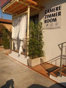 La Terrazza Hotel Peschiera del Garda Luaran gambar